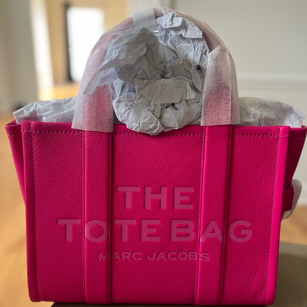 Marc Jacobs Medium tote bag in hot pink